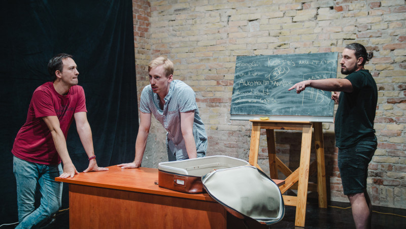 Rebellisek (Apertúra)